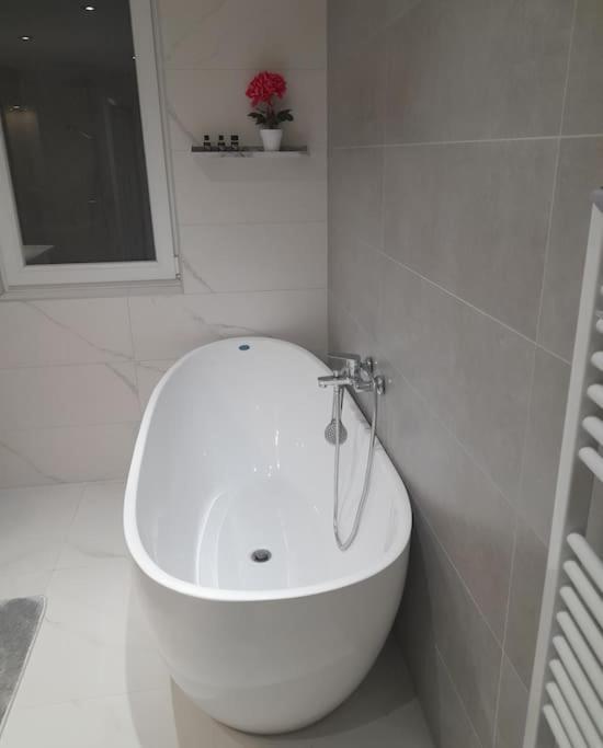 Jan-Air Apartment Ilinden Ngoại thất bức ảnh