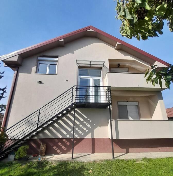 Jan-Air Apartment Ilinden Ngoại thất bức ảnh